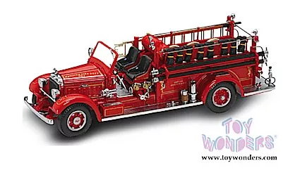 1935 Mack Type 75BX Fire Truck (1:24, Red)