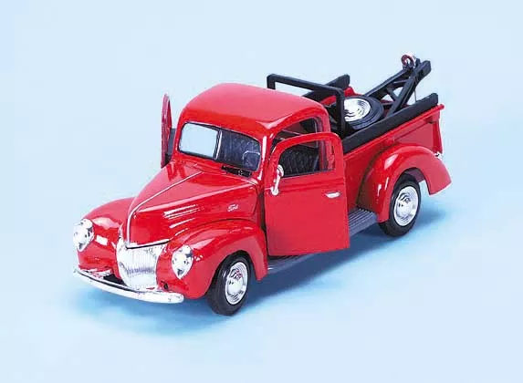 1940 Ford Tow Truck, Assorted Colors