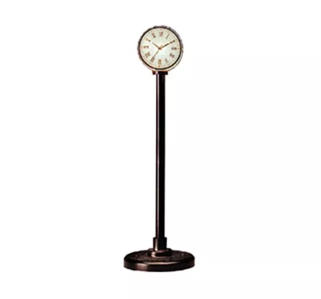Model Power 989 Lighted Street Clock, Collection Item