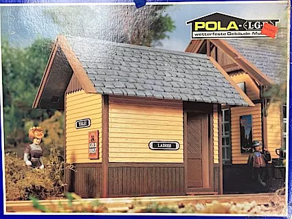 Pola P913 Silverton Outhouse, Collection Item
