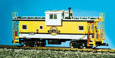 USA Trains R12105 D&RG - Yellow/Silver Extended Vision