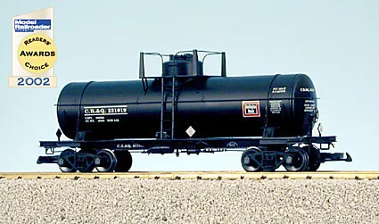 USA Trains R15111 CB&Q Burlington 10,000 Gallon Tank Car