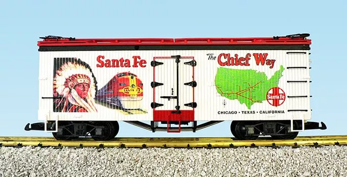 USA Trains R16003 Santa Fe “Chief Way” - White and Red