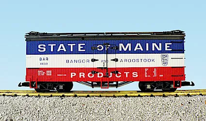 USA Trains R16006B State Of Maine #4057 - Red/White/Blue