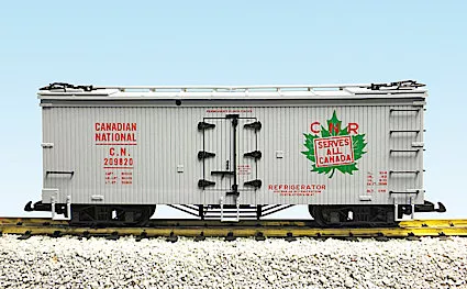 USA TRAINS R16011D Canadian National Reefer #209821 - Light Gray