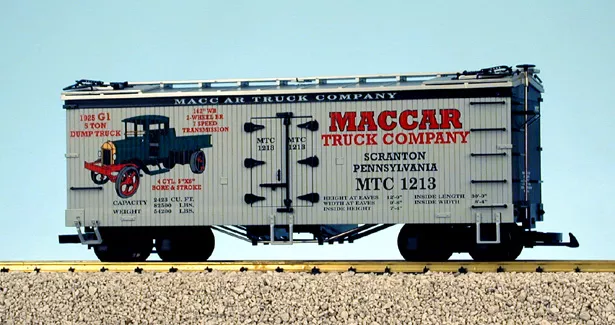 USA Trains R16244 Maccar Truck Co. - Lt. Gray, Black, Silver