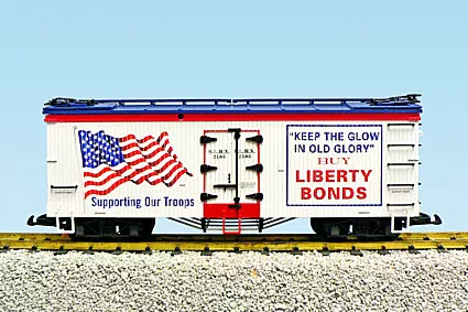 USA Trains R16486 R16486 Liberty Bonds “Old Glory” – White/Blue Reefer White/Blue