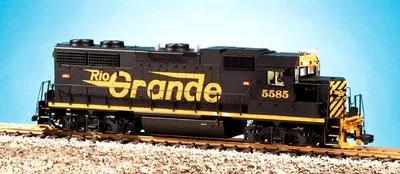 USA Trains R22205 Rio Grande GP 38-2 Diesel, Black/Orange