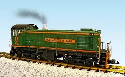 USA Trains R22574 Alco S4 Diesel Switcher, Maine Central Green/Orange